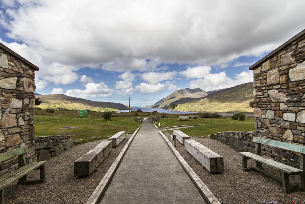 Killary Adventure Centre Leenaun Bagian luar foto
